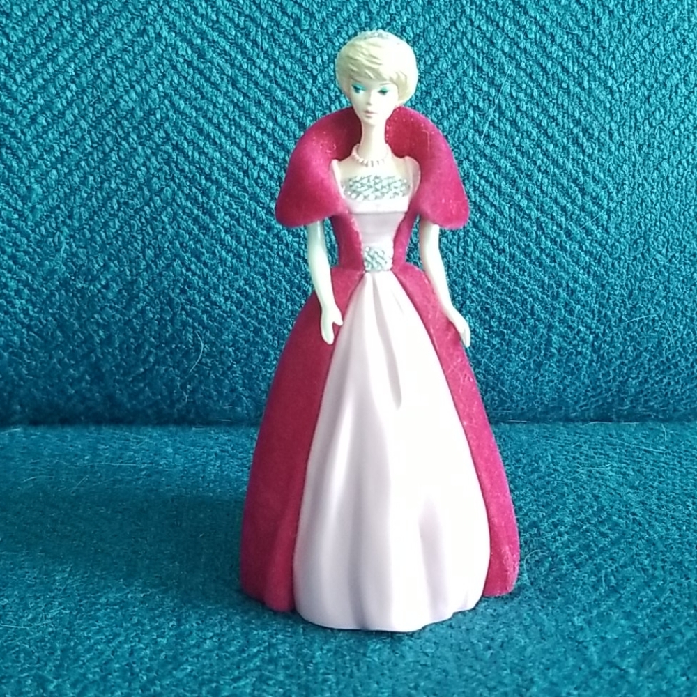 Barbie Ornament in Sophisticated Lady Fashion